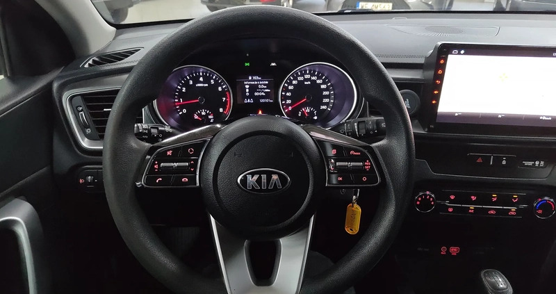 Kia Ceed cena 52800 przebieg: 119000, rok produkcji 2019 z Ślesin małe 379
